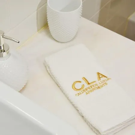 Luxury Building For Groups 12 Villa